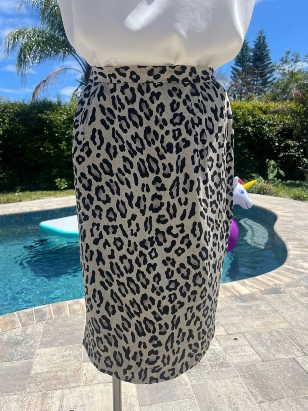 Anne French couture women’s leopard, pencil skirt